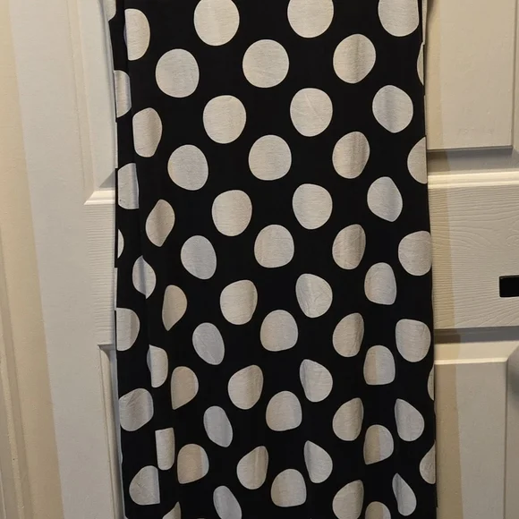 NWT Lularoe Dani LG Polka Dot B&W Maxi Dress Super Versatile One & Done or Layer - Picture 6 of 14